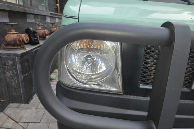 Used Dongfeng Xiaokang V27 2011 1.3L Base Version BG13-20 Right Front Headlight