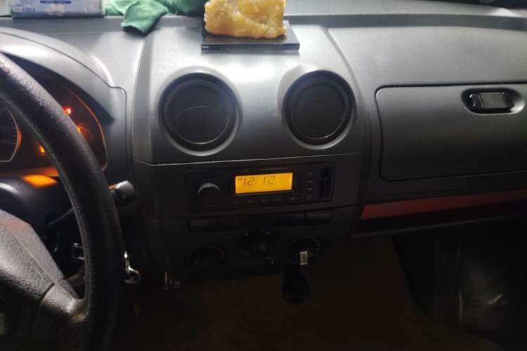 Used Dongfeng Xiaokang V27 2011 1.0L Base Version BG10-01 Audio And AC Panel