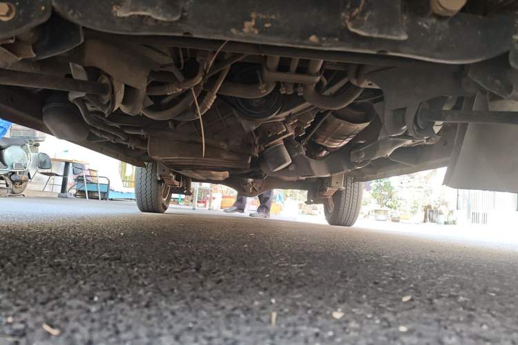 Used Dongfeng Xiaokang V27 2011 1.3L Standard Version BG13-20 Chassis Front