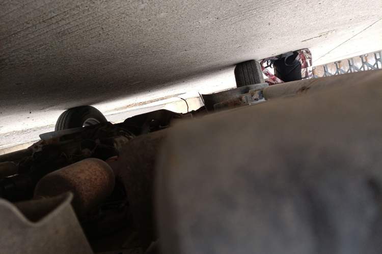Used Dongfeng Xiaokang V27 2011 1.3L Standard Version BG13-20 Chassis Front Right