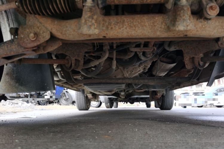 Used Dongfeng Xiaokang V27 2011 1.3L Base Version BG13-20 Chassis Front