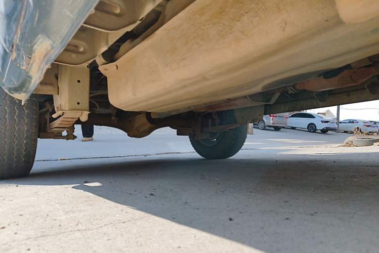 Used Dongfeng Xiaokang V27 2011 1.3L Base Version Extended Edition BG13-20 Chassis Rear Right