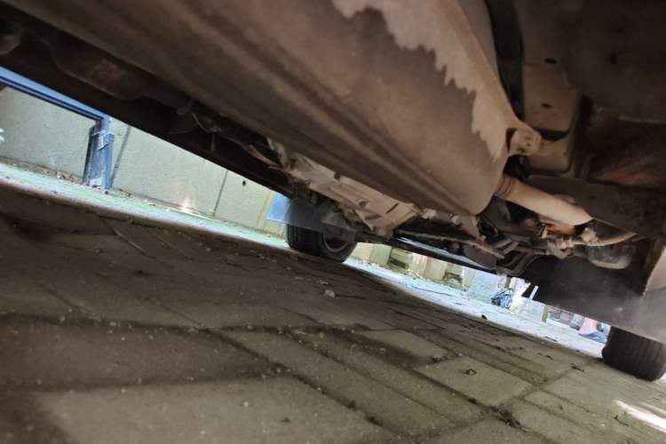 Used Dongfeng Xiaokang V27 2011 1.3L Standard Version BG13-20 Chassis Rear Right