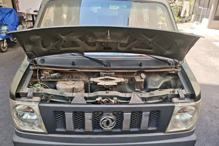 Used Dongfeng Xiaokang V27 2011 1.3L Standard Version BG13-20 Engine Bay