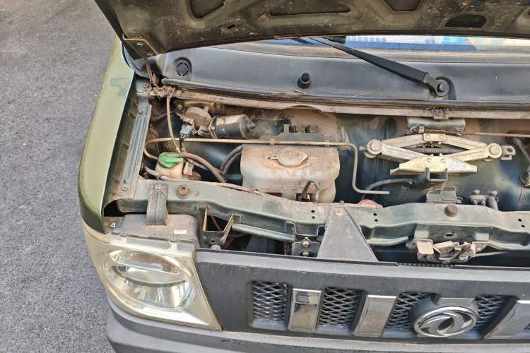 Used Dongfeng Xiaokang V27 2011 1.3L Standard Version BG13-20 Engine Bay Right