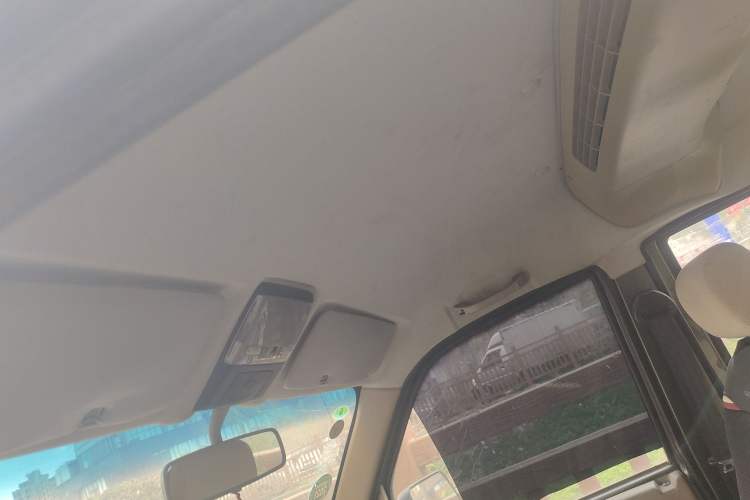 Used Dongfeng Xiaokang V27 2011 1.3L Standard Version BG13-20 Headliner