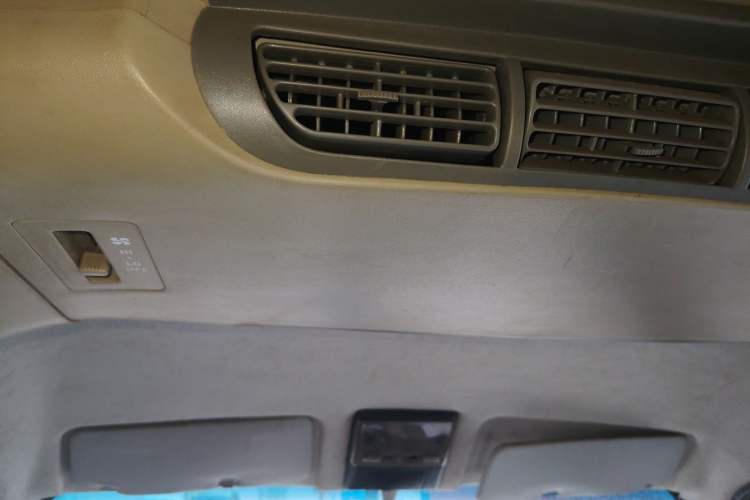 Used Dongfeng Xiaokang V27 2011 1.3L Base Version BG13-20 Headliner