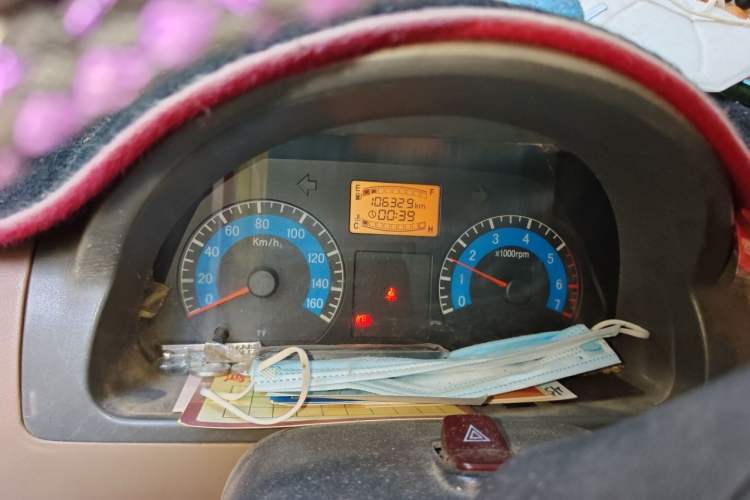 Used Dongfeng Xiaokang V27 2011 1.3L Standard Version BG13-20 Instrument Cluster