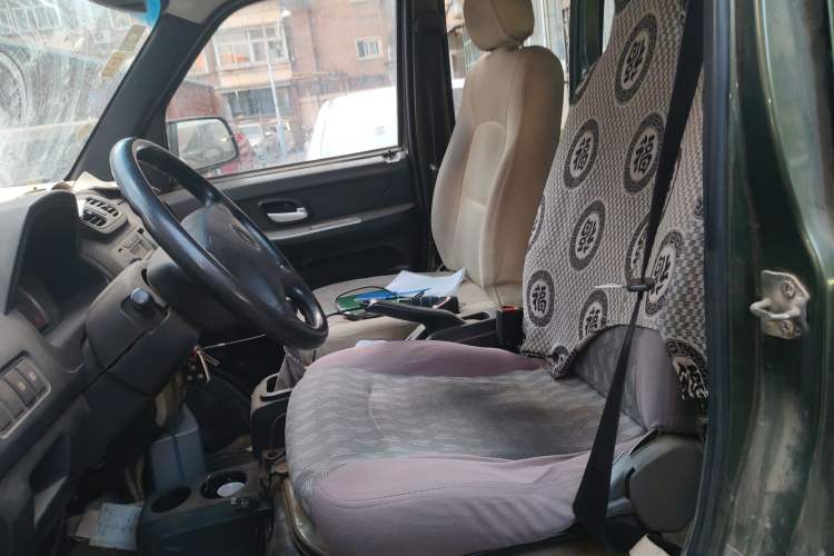 Used Dongfeng Xiaokang V27 2011 1.3L Base Version BG13-20 Left Front Seat