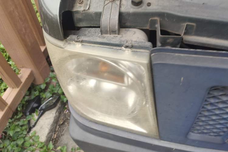 Used Dongfeng Xiaokang V27 2011 1.3L Standard Version BG13-20 Right Front Headlight