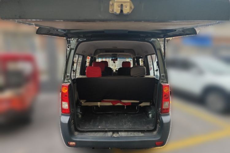 Used Dongfeng Xiaokang V27 2011 1.3L Standard Version BG13-20 Trunk