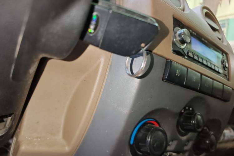 Used Dongfeng Xiaokang V27 2011 1.3L Standard Version BG13-20 Vehicle Key