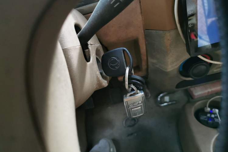 Used Dongfeng Xiaokang V27 2011 1.3L Standard Version BG13-20 Vehicle Key