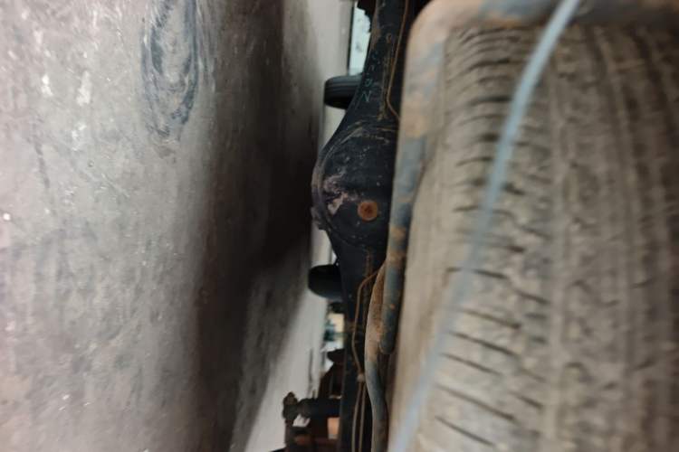 Used Dongfeng Xiaokang V29 2012 1.2L Standard Version Chassis Rear