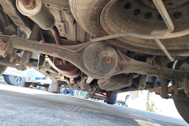 Used Dongfeng Xiaokang V29 2012 1.2L Standard Version Chassis Rear