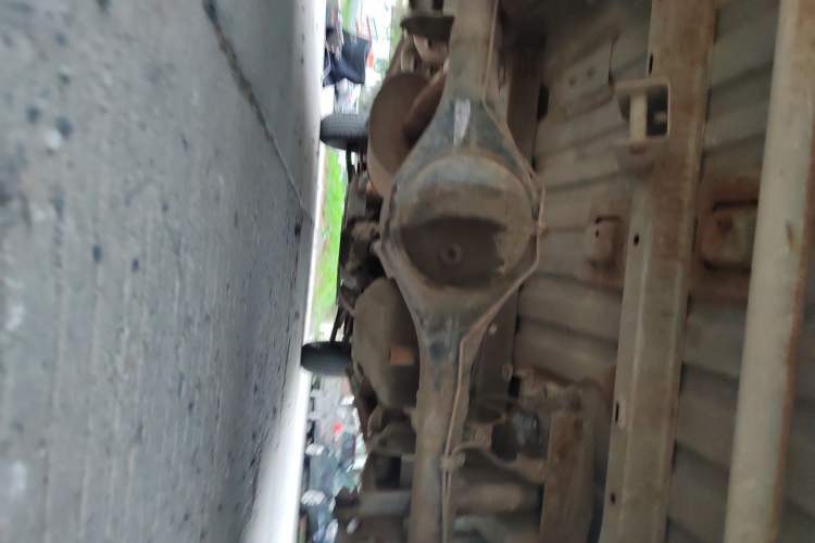 Used Dongfeng Xiaokang V29 2012 1.2L Standard Version Chassis Rear