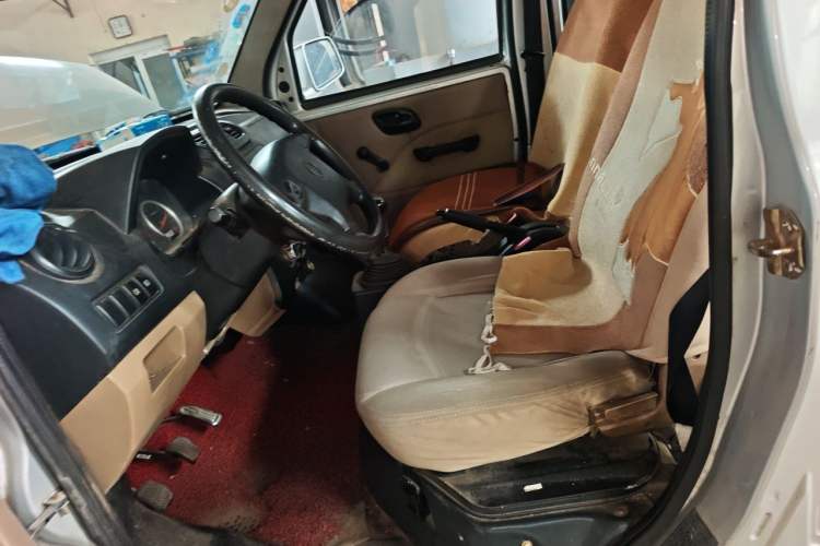 Used Dongfeng Xiaokang V29 2012 1.2L Standard Version Left Front Seat