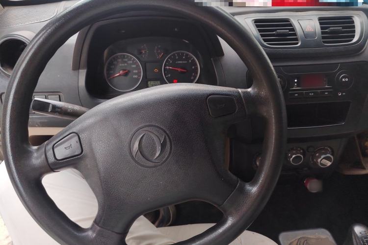 Used Dongfeng Xiaokang V29 2012 1.2L Standard Version Steering Wheel