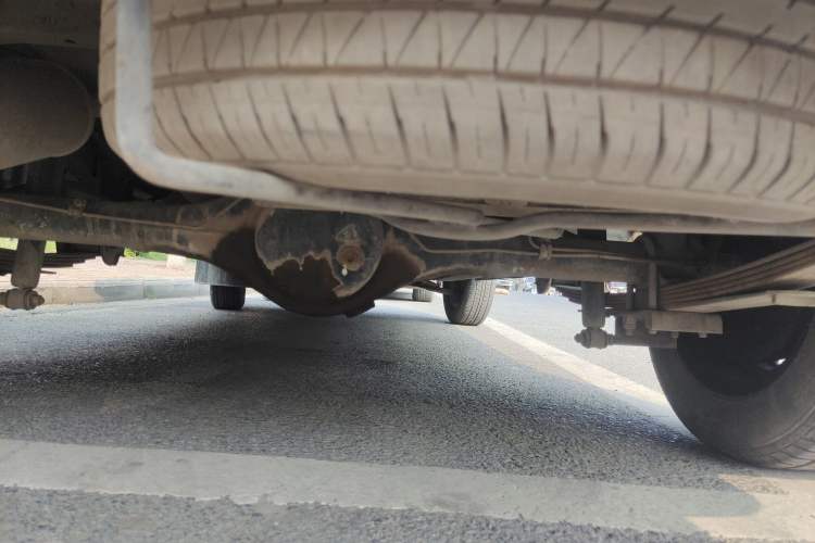 Used Dongfeng Xiaokang V29 2012 1.2L Standard Version Chassis Rear