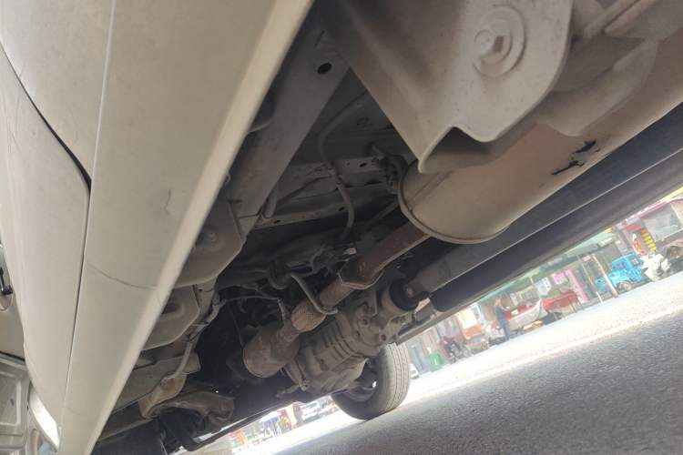 Used Dongfeng Xiaokang V29 2012 1.2L Standard Version Chassis Rear Left