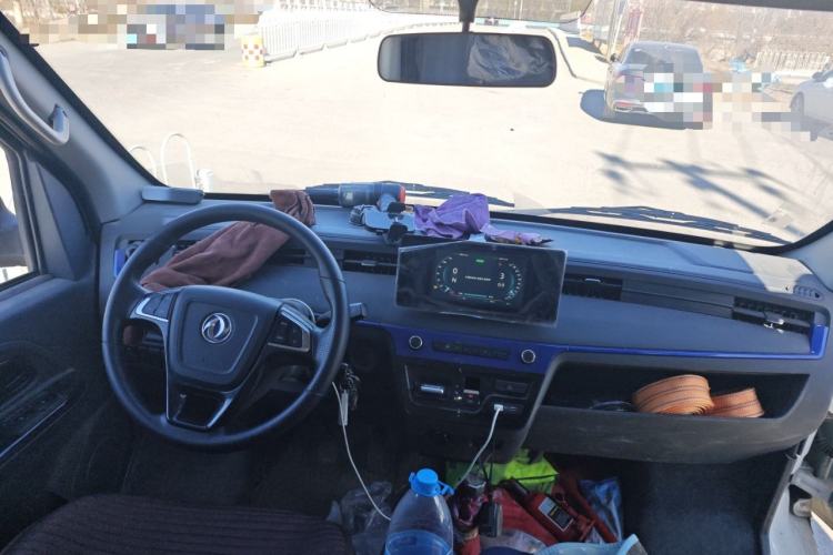 Used Dongfeng Yufeng EM27 2024 EM27L Eves Power 41.86 kWh Center Console