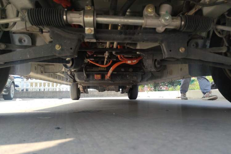Used Dongfeng Yufeng EM27 2024 EM27L Henan Lidong 41.472 kWh Chassis Front