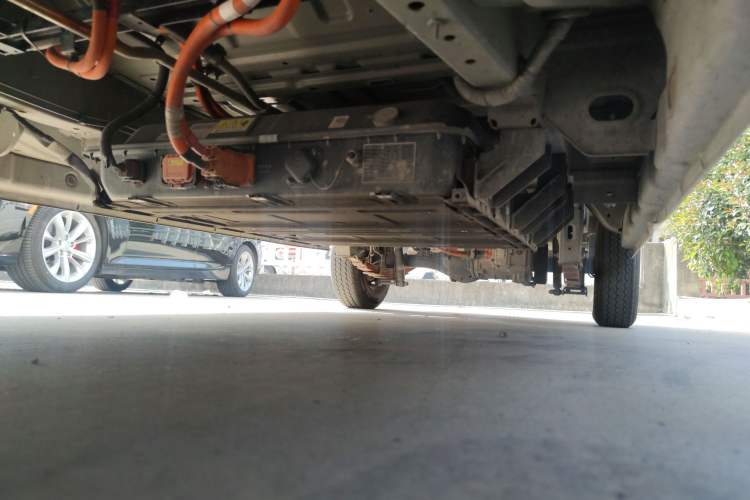 Used Dongfeng Yufeng EM27 2024 EM27L Henan Lidong 41.472 kWh Chassis Front Left