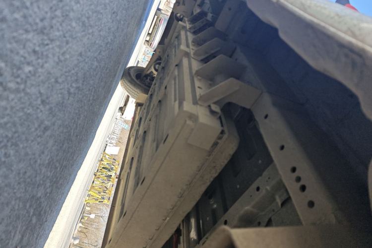 Used Dongfeng Yufeng EM27 2024 EM27L Eves Power 41.86 kWh Chassis Rear Left