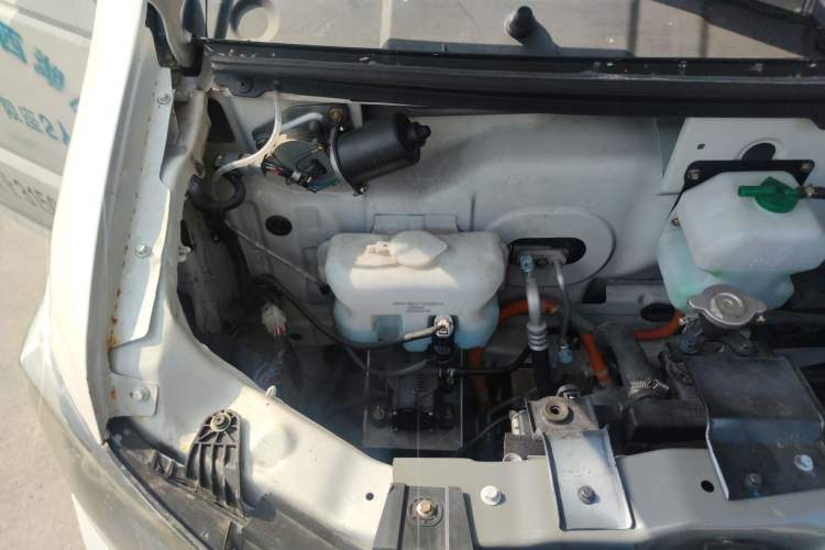 Used Dongfeng Yufeng EM27 2024 EM27L Henan Lidong 41.472 kWh Engine Bay Right