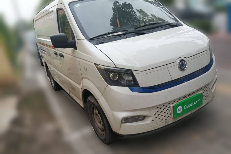 Used Dongfeng Yufeng EM27 2024 EM27 CATL 38.64 kWh Front Right 45 Deg
