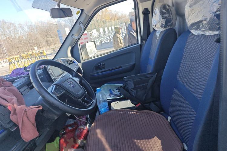 Used Dongfeng Yufeng EM27 2024 EM27L Eves Power 41.86 kWh Left Front Seat