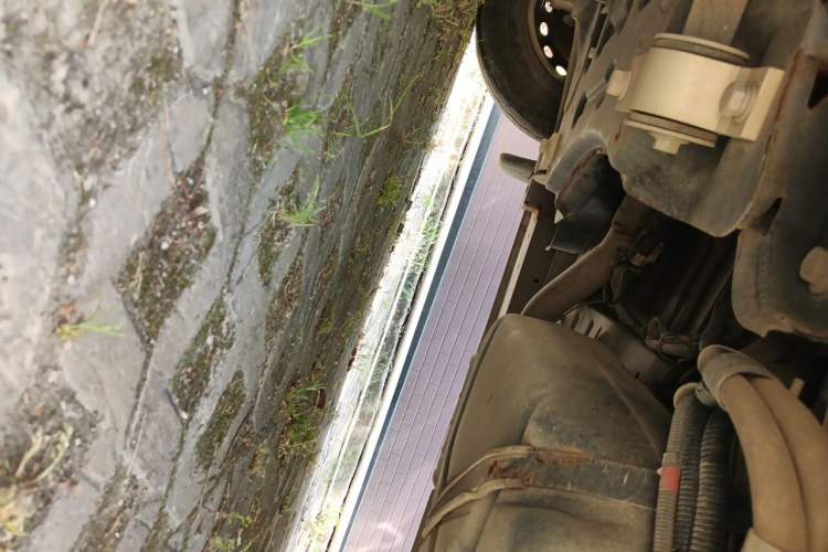Used Dongfeng Yufeng EM27  Chassis Front Left