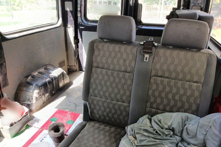Used Dongfeng Yufeng EM27  Left Rear Seat