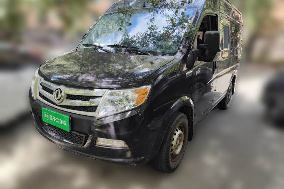 Dongfeng Yufeng EM27 2021