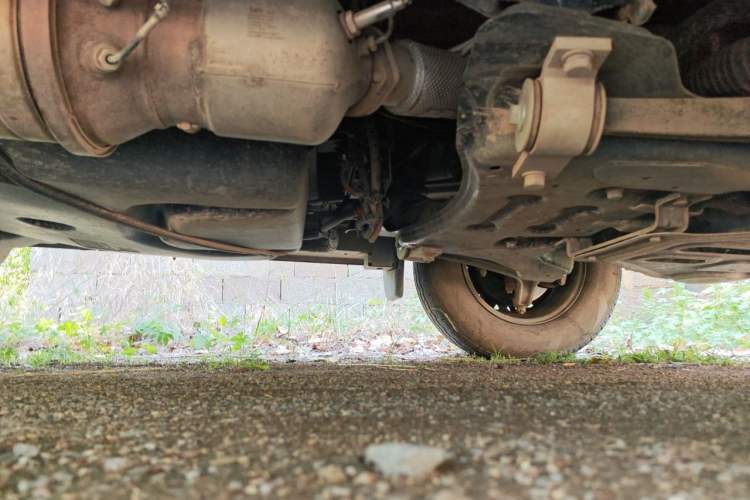 Used Dongfeng Yufeng EM27  Chassis Front Right