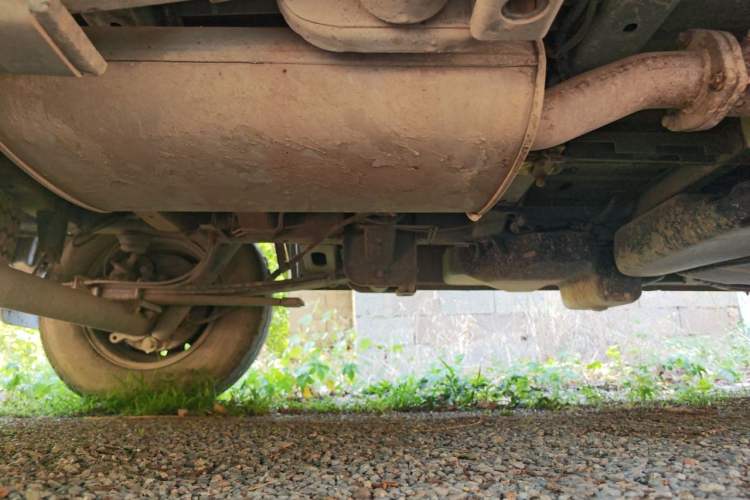 Used Dongfeng Yufeng EM27  Chassis Rear Right