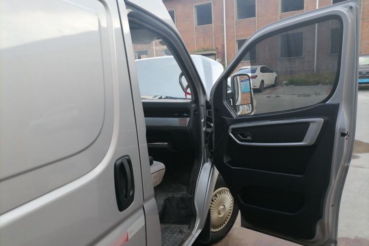 Used Dongfeng Yufeng EM27  Driver Seat