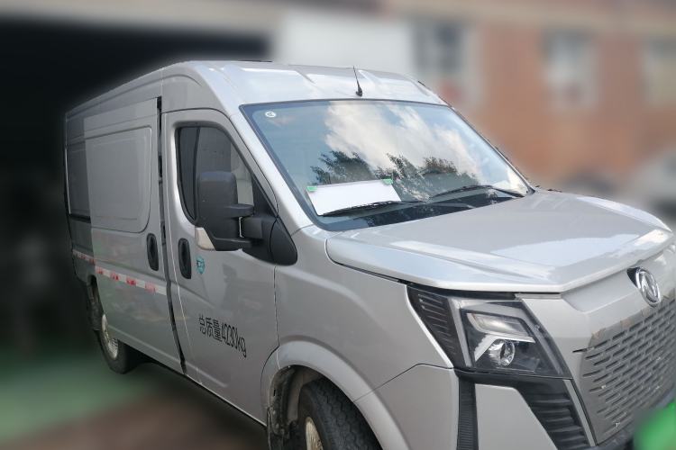 Used Dongfeng Yufeng EM27  Front Right 45 Deg