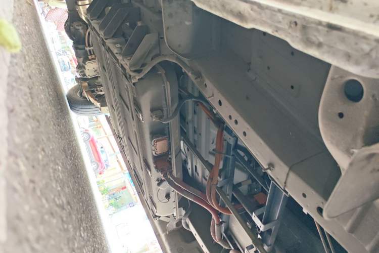 Used Dongfeng Yufeng EM27 2024 EM27L BYD CATL 41.86 kWh Chassis Front Right