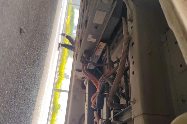 Used Dongfeng Yufeng EM27 2024 EM27L Eves Power 41.86 kWh Chassis Front Right