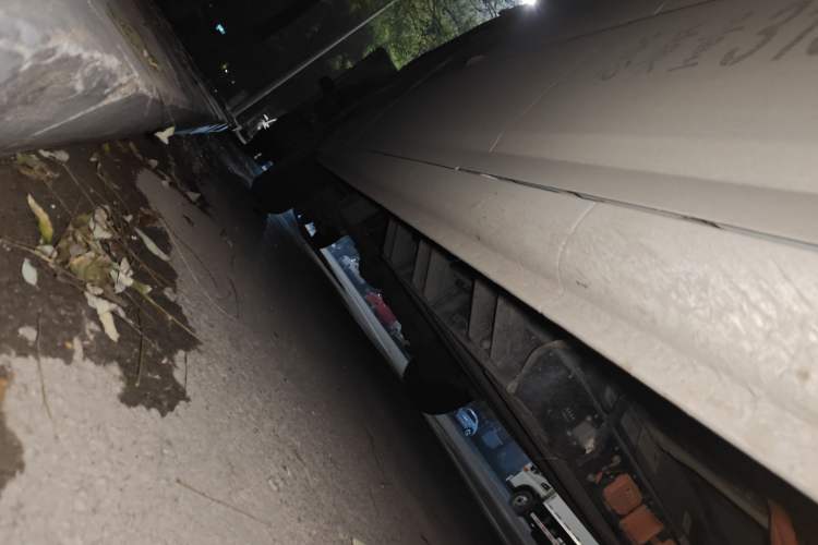 Used Dongfeng Yufeng EM27 2024 EM27L BYD CATL 41.86 kWh Chassis Front Right