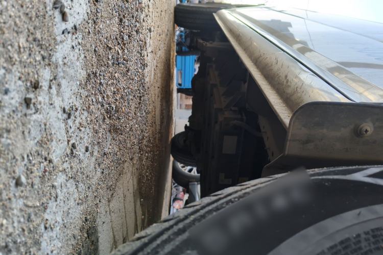 Used Dongfeng Yufeng EM27 2024 EM27 EVE Energy 41.86 kWh Chassis Front Right