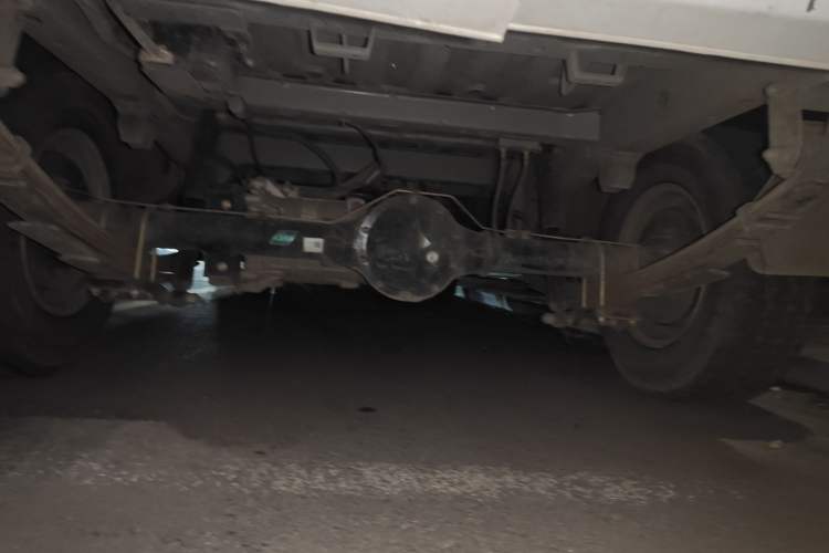 Used Dongfeng Yufeng EM27 2024 EM27L BYD CATL 41.86 kWh Chassis Rear