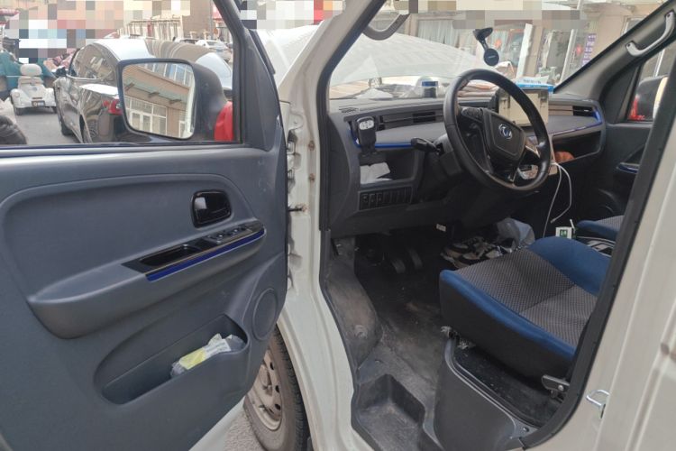 Used Dongfeng Yufeng EM27 2024 EM27L Henan Lidong 41.472 kWh Driver Seat