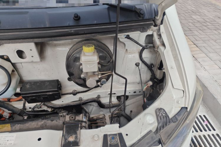 Used Dongfeng Yufeng EM27 2024 EM27L Henan Lidong 41.472 kWh Engine Bay Left