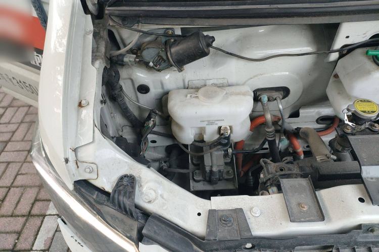 Used Dongfeng Yufeng EM27 2024 EM27L Eves Power 41.86 kWh Engine Bay Right