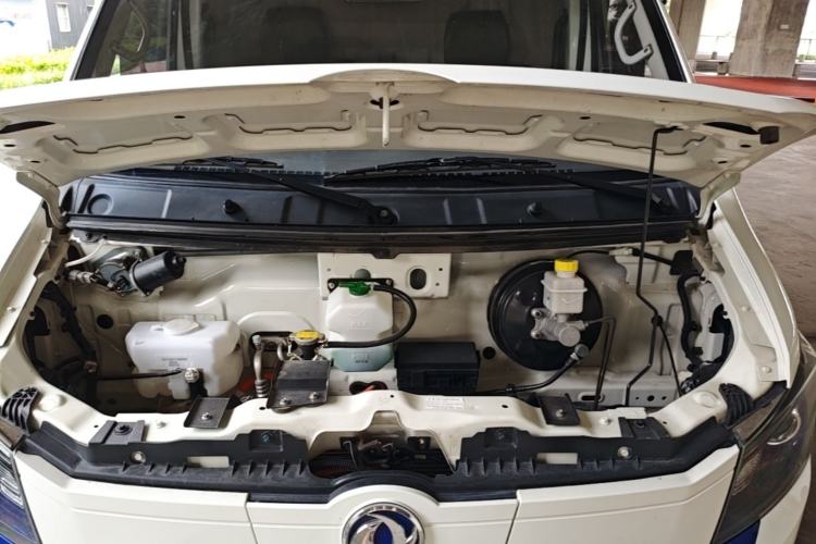 Used Dongfeng Yufeng EM27 2024 EM27 Henan Lithium Power 41.472 kWh Engine Bay