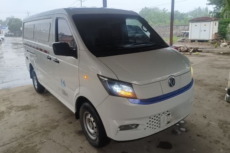 Used Dongfeng Yufeng EM27 2024 EM27 EVE Energy 41.86 kWh Exterior 1