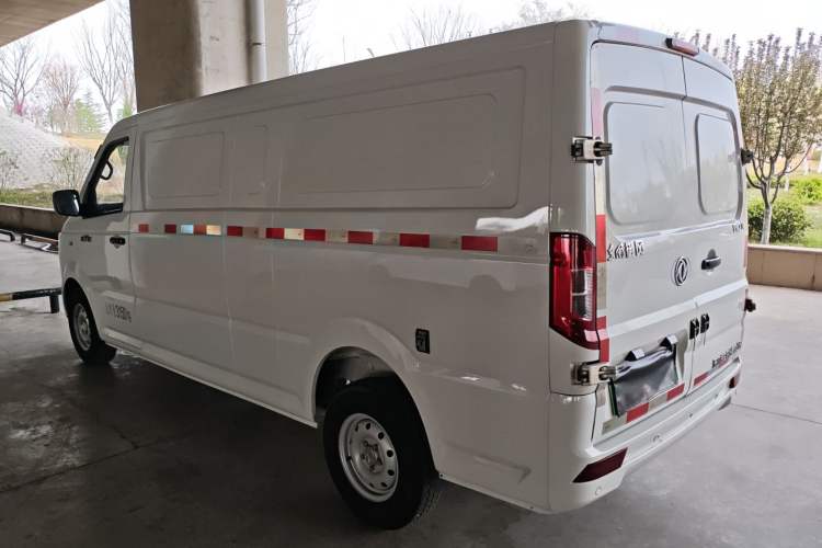 Used Dongfeng Yufeng EM27 2024 EM27L BYD CATL 41.86 kWh Exterior 2
