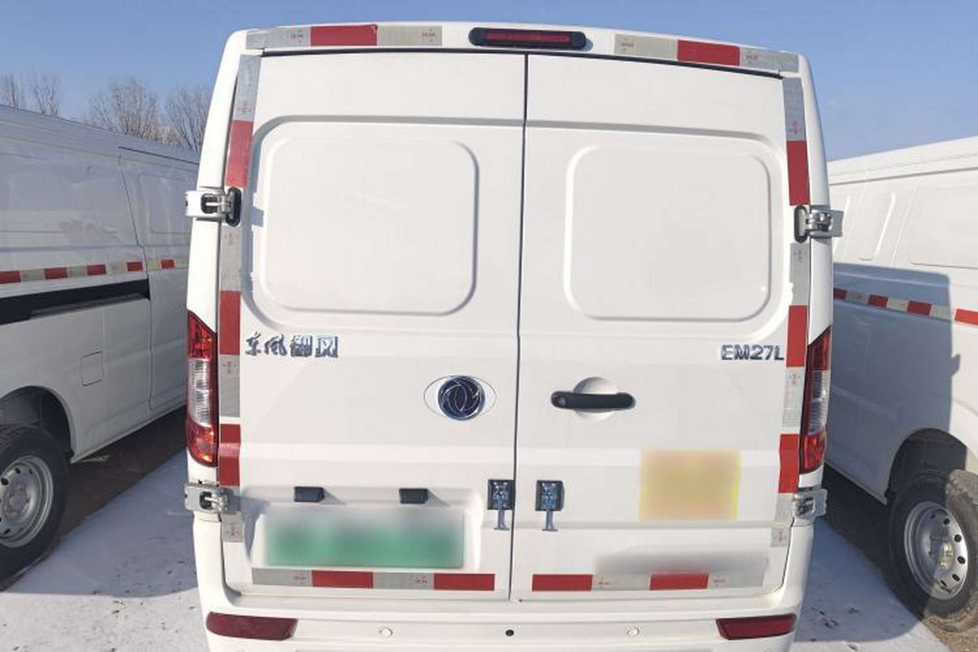 Used Dongfeng Yufeng EM27 2024 EM27L BYD CATL 41.86 kWh Exterior 4